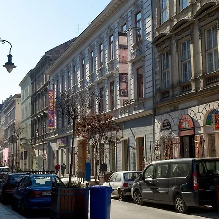 Apartment Center Executive Budapest