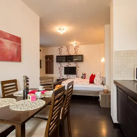 Apartment Center Executive *